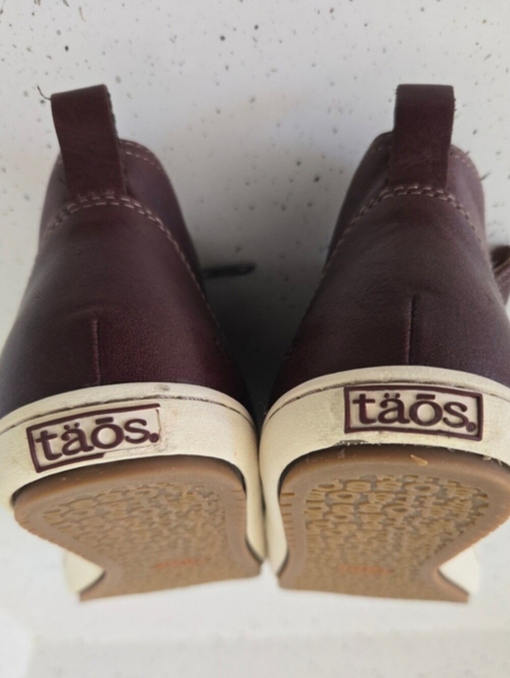 Taos Chocolate Leather Bootsie with zipper, size 7